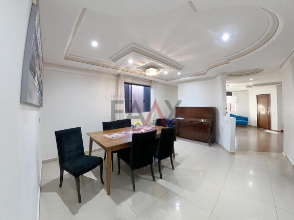 Imagem Casa com 2 Quartos à Venda, 200 m² em Alto Da Xv - Guarapuava Imagem Casa com 2 Quartos à Venda, 200 m² em Alto Da Xv - Guarapuava