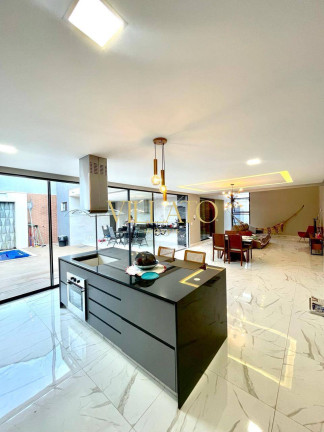 Imagem Casa com 3 Quartos à Venda, 212 m² em Jardim Ipiranga - Aparecida De Goiânia Imagem Casa com 3 Quartos à Venda, 212 m² em Jardim Ipiranga - Aparecida De Goiânia