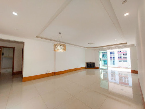 Imagem Apartamento com 3 Quartos à Venda, 180 m² em Várzea - Teresópolis Imagem Apartamento com 3 Quartos à Venda, 180 m² em Várzea - Teresópolis