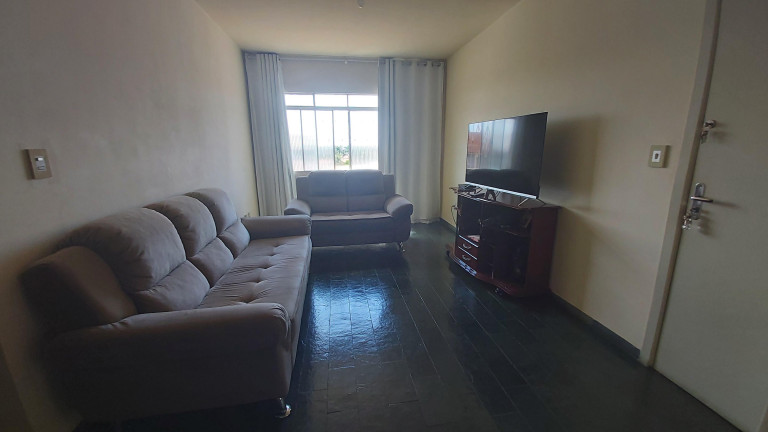Imagem Apartamento com 3 Quartos à Venda, 83 m² em Vila Bandeirante - Campo Grande