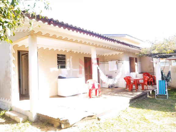 Imagem Casa com 3 Quartos à Venda, em Capão Da Canoa Imagem Casa com 3 Quartos à Venda, em Capão Da Canoa