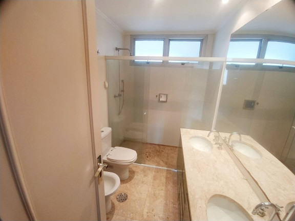 Imagem Apartamento com 3 Quartos à Venda, 210 m² em Itaim Bibi - São Paulo