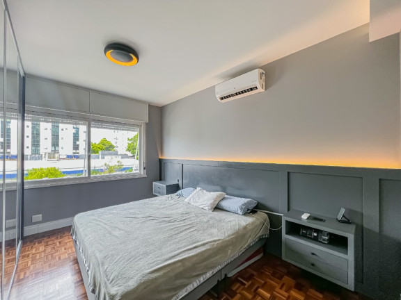 Imagem Apartamento com 1 Quarto à Venda, 134 m² em Moinhos De Vento - Porto Alegre Imagem Apartamento com 1 Quarto à Venda, 134 m² em Moinhos De Vento - Porto Alegre
