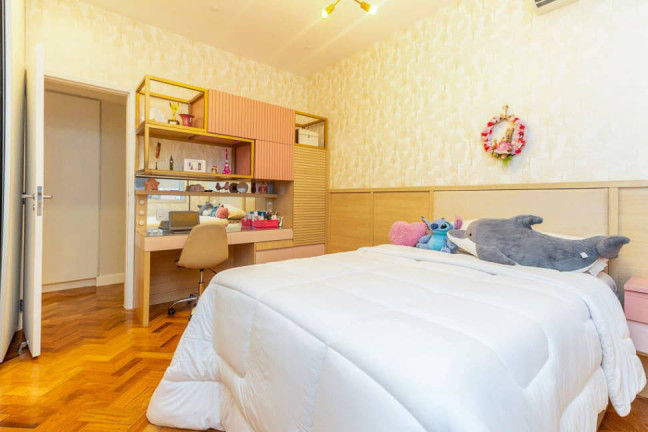 Imagem Apartamento com 3 Quartos à Venda,  em Lagoa - Rio De Janeiro