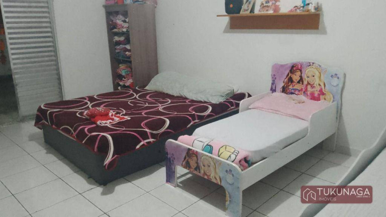 Imagem Sobrado com 3 Quartos à Venda, 180 m² em Jardim Presidente Dutra - Guarulhos Imagem Sobrado com 3 Quartos à Venda, 180 m² em Jardim Presidente Dutra - Guarulhos