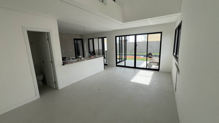 Imagem Casa com 4 Quartos à Venda, 294 m² em Alphaville (abrantes) - Camaçari