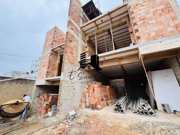 Imagem Casa com 3 Quartos à Venda, 150 m² em Cabral - Contagem Imagem Casa com 3 Quartos à Venda, 150 m² em Cabral - Contagem