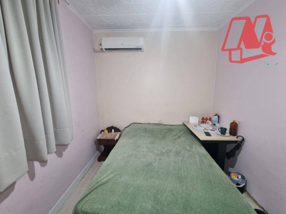 Imagem Casa com 5 Quartos à Venda ou Locação, 244 m² em Santa Cecília - Porto Alegre Imagem Casa com 5 Quartos à Venda ou Locação, 244 m² em Santa Cecília - Porto Alegre
