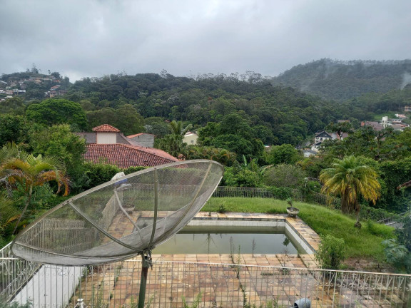Casa com 4 Quartos à Venda, 2 m² em Braunes - Nova Friburgo