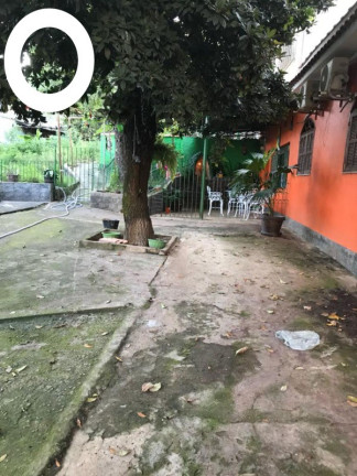 Imagem Casa com 7 Quartos à Venda, 360 m² em Parque Analândia - São João De Meriti