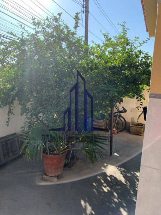 Casa com 3 Quartos à Venda, 80 m² em Centro - Itaboraí
