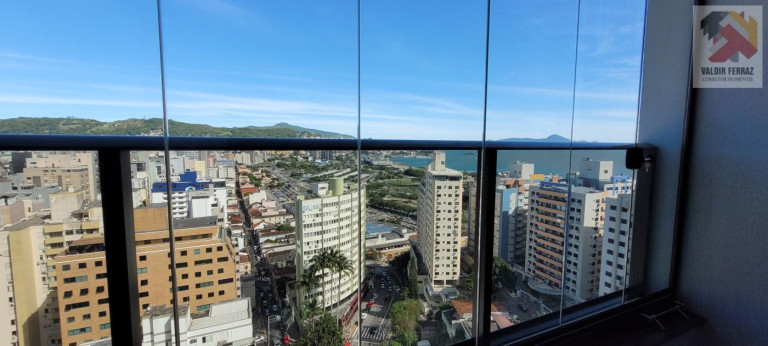 Imagem Apartamento com 2 Quartos à Venda, 71 m² em Centro - Florianópolis Imagem Apartamento com 2 Quartos à Venda, 71 m² em Centro - Florianópolis