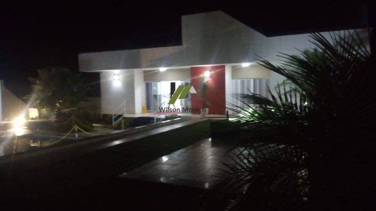 Imagem Casa de Condomínio com 1 Quarto à Venda, 150 m²