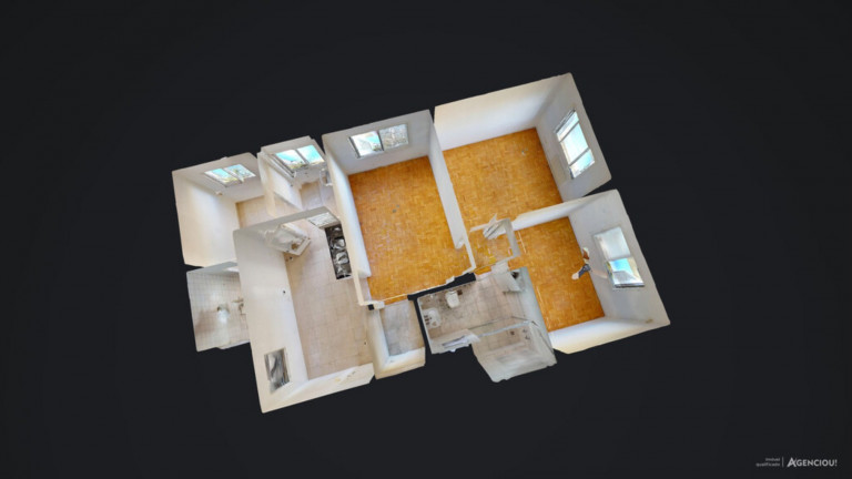 Imagem Imóvel com 2 Quartos à Venda, 74 m² em Petrópolis - Porto Alegre Imagem Imóvel com 2 Quartos à Venda, 74 m² em Petrópolis - Porto Alegre
