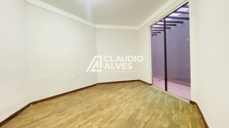 Imagem Casa com 4 Quartos à Venda, 150 m² em Cidade Nova - Feira De Santana Imagem Casa com 4 Quartos à Venda, 150 m² em Cidade Nova - Feira De Santana