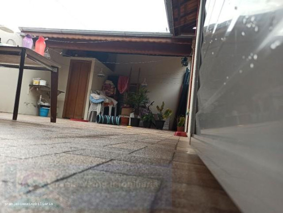 Imagem Casa à Venda, em Jardim Isis - Cotia Imagem Casa à Venda, em Jardim Isis - Cotia