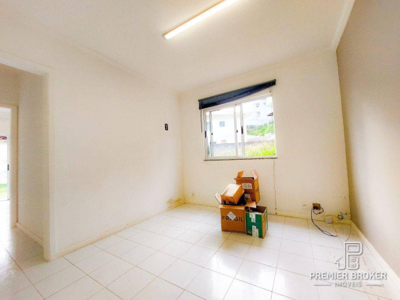 Imagem Casa com 4 Quartos à Venda ou Locação, 231 m² em Tijuca - Teresópolis Imagem Casa com 4 Quartos à Venda ou Locação, 231 m² em Tijuca - Teresópolis