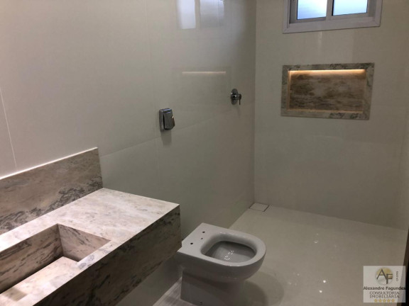 Imagem Casa com 4 Quartos à Venda, 212 m² em Residencial Goiânia Golfe Clube - Goiânia