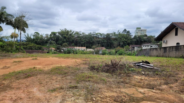 Imagem Terreno à Venda, 912 m² em Santa Catarina - Joinville
