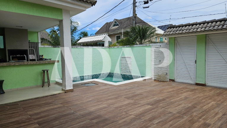 Imagem Casa com 3 Quartos à Venda, 220 m² em Vargem Pequena - Rio De Janeiro