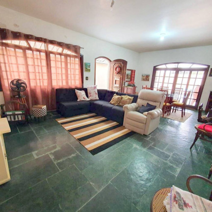 Imagem Casa com 3 Quartos à Venda, 350 m² em Estância Balneária Maria Helena Novaes - Peruíbe Imagem Casa com 3 Quartos à Venda, 350 m² em Estância Balneária Maria Helena Novaes - Peruíbe
