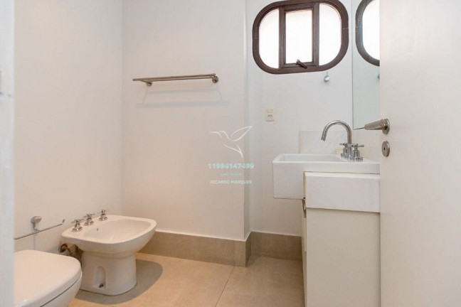 Imagem Apartamento com 3 Quartos à Venda, 120 m² em Moema - São Paulo
