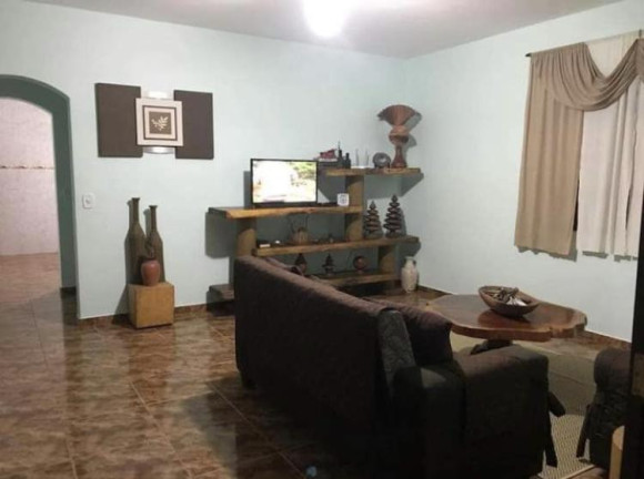 Imagem Casa com 2 Quartos à Venda, 120 m² em Perequê Mirim - Ubatuba