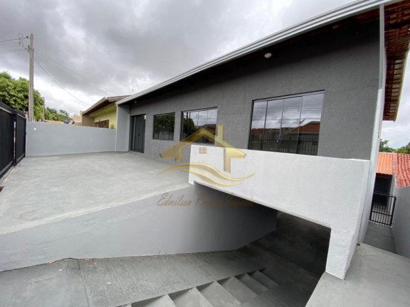 Imagem Casa com 3 Quartos à Venda, 240 m² em Jardim Guararapes - Londrina