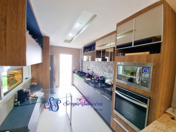 Imagem Casa com 4 Quartos à Venda, 230 m² em Eusébio - Eusébio