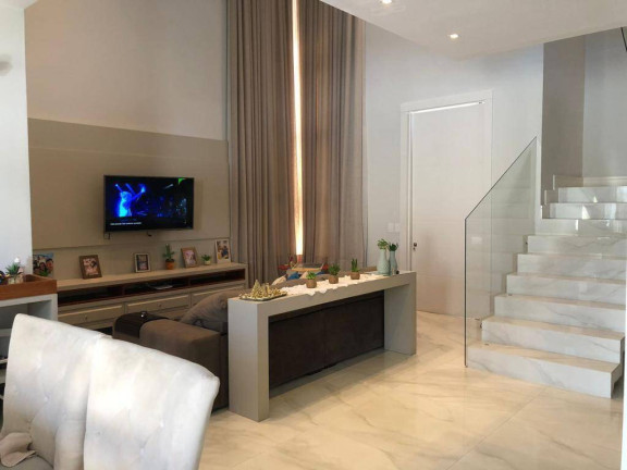 Imagem Casa com 3 Quartos à Venda, 360 m² em Universitário - Tijucas Imagem Casa com 3 Quartos à Venda, 360 m² em Universitário - Tijucas
