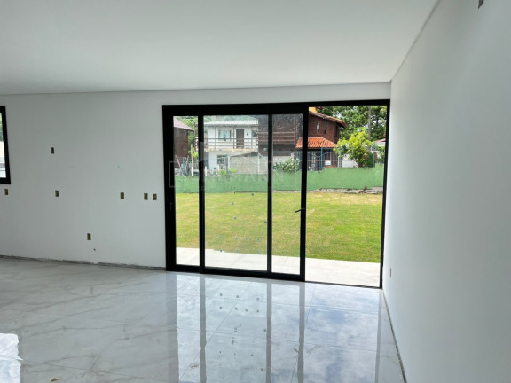 Imagem Casa com 3 Quartos à Venda, 236 m² em São João Do Rio Vermelho - Florianópolis
