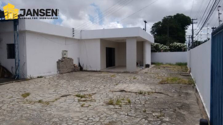 Imagem Casa com 4 Quartos à Venda, 660 m² em Jaguaribe - João Pessoa Imagem Casa com 4 Quartos à Venda, 660 m² em Jaguaribe - João Pessoa