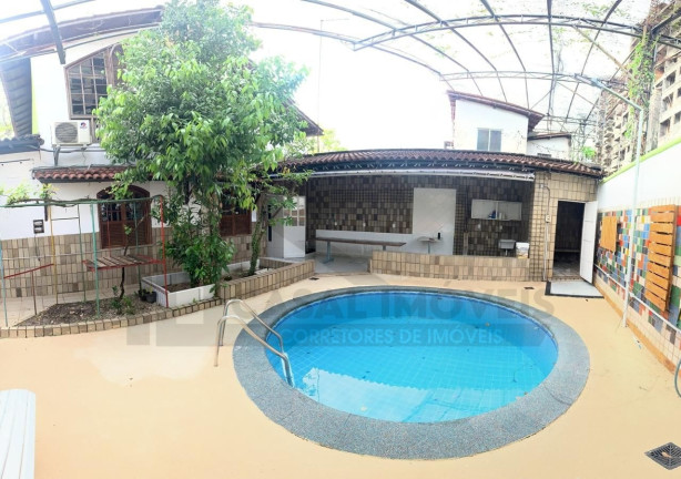 Imagem Casa com 4 Quartos à Venda,  em Atalaia - Ananindeua