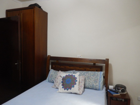 Imagem Casa com 3 Quartos à Venda, 136 m² em Vila Linda - Santo André