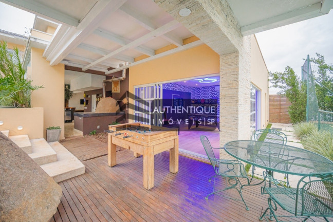 Imagem Casa com 4 Quartos à Venda, 1.804 m² em Alphaville - Santana De Parnaíba Imagem Casa com 4 Quartos à Venda, 1.804 m² em Alphaville - Santana De Parnaíba