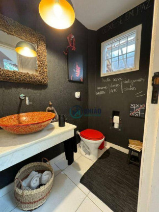 Imagem Casa com 3 Quartos à Venda, 150 m² em Rio Do Ouro - São Gonçalo Imagem Casa com 3 Quartos à Venda, 150 m² em Rio Do Ouro - São Gonçalo