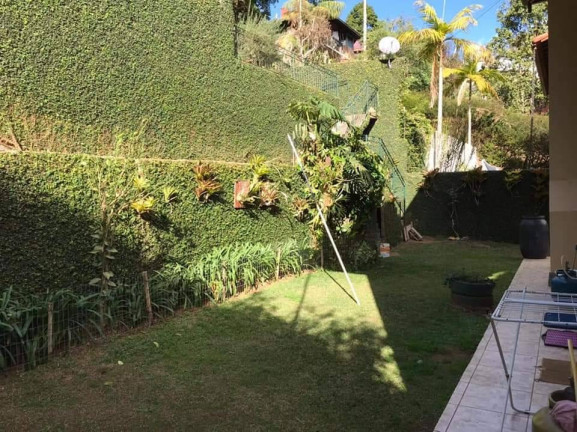 Imagem Casa com 4 Quartos à Venda, em Braunes - Nova Friburgo Imagem Casa com 4 Quartos à Venda, em Braunes - Nova Friburgo