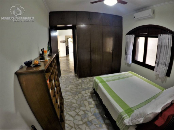 Imagem Casa com 2 Quartos à Venda, 195 m² em Guilhermina - Praia Grande Imagem Casa com 2 Quartos à Venda, 195 m² em Guilhermina - Praia Grande