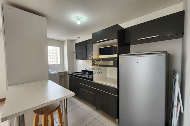 Imagem Apartamento com 1 Quarto à Venda, 44 m² em Centro - Curitiba Imagem Apartamento com 1 Quarto à Venda, 44 m² em Centro - Curitiba
