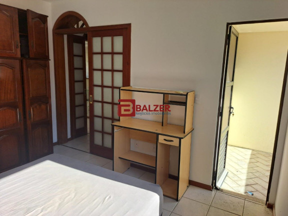Imagem Apartamento com 1 Quarto à Venda, 137 m² em Centro - Florianópolis Imagem Apartamento com 1 Quarto à Venda, 137 m² em Centro - Florianópolis