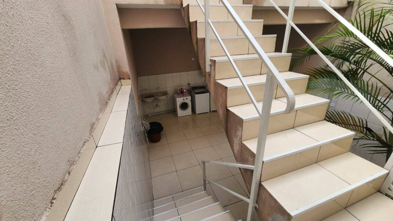 Imagem Casa com 3 Quartos à Venda, 125 m² em Parque Jandaia - Carapicuíba