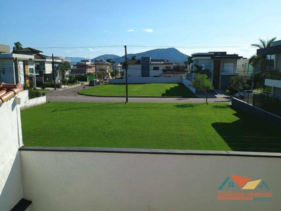 Imagem Sobrado com 3 Quartos à Venda, 129 m² em Jardim Mariella - Caraguatatuba