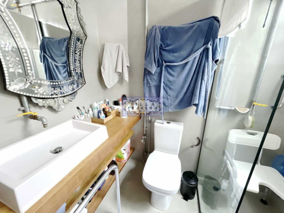 Imagem Apartamento com 1 Quarto à Venda, 34 m² em Leblon - Rio De Janeiro Imagem Apartamento com 1 Quarto à Venda, 34 m² em Leblon - Rio De Janeiro