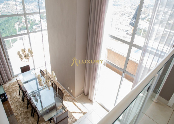 Imagem Imóvel com 4 Quartos à Venda, 386 m² em Vila Da Serra - Nova Lima Imagem Imóvel com 4 Quartos à Venda, 386 m² em Vila Da Serra - Nova Lima