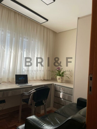 Imagem Casa com 3 Quartos à Venda, 143 m² em Jardim Cordeiro - São Paulo