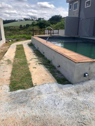 Imagem Casa com 2 Quartos à Venda, 1.000 m² em Canedos - Atibaia