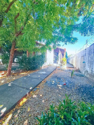 Imagem Casa com 6 Quartos à Venda, 450 m² em Ininga - Teresina Imagem Casa com 6 Quartos à Venda, 450 m² em Ininga - Teresina