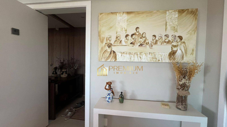 Imagem Apartamento com 4 Quartos à Venda, 259 m² em Jardim Das Colinas - São José Dos Campos