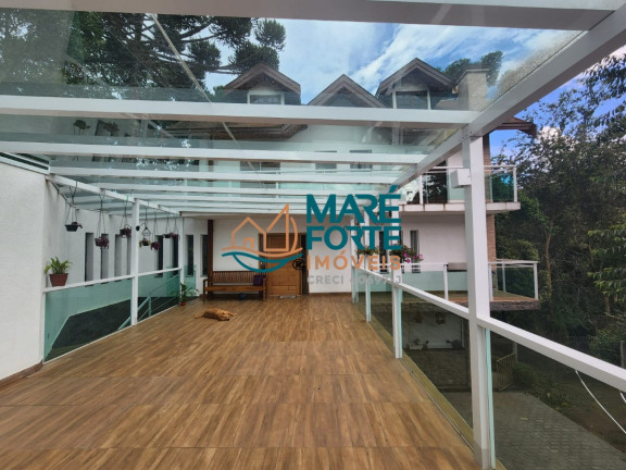 Imagem Casa com 4 Quartos à Venda, 450 m² em Alto Do Capivari - Campos Do Jordão Imagem Casa com 4 Quartos à Venda, 450 m² em Alto Do Capivari - Campos Do Jordão