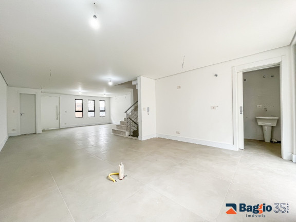 Imagem Casa de Condomínio com 3 Quartos à Venda, 240 m² em Santo Inácio - Curitiba Imagem Casa de Condomínio com 3 Quartos à Venda, 240 m² em Santo Inácio - Curitiba